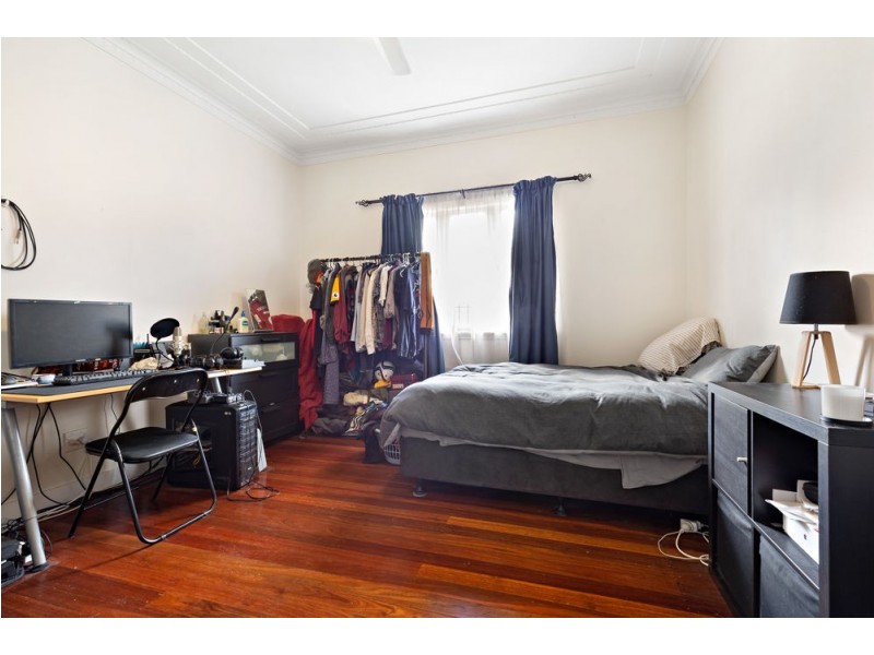 345 Cornwall Street, Greenslopes QLD 4120