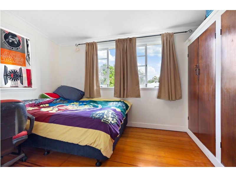 345 Cornwall Street, Greenslopes QLD 4120