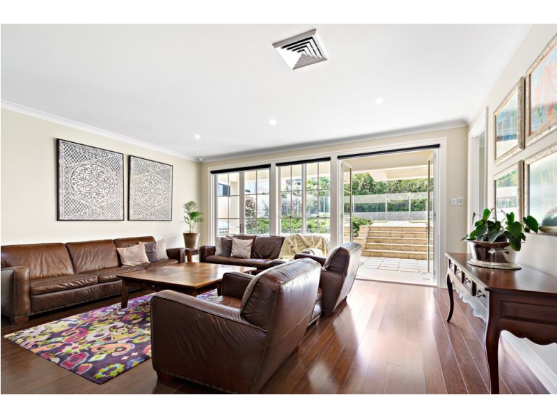 26 Procyon Street, Coorparoo QLD 4151