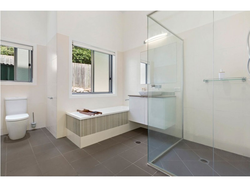 19 Gregan Court, Shailer Park QLD 4128