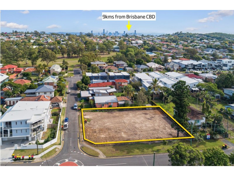 10-12 Bruce Street, Carina QLD 4152