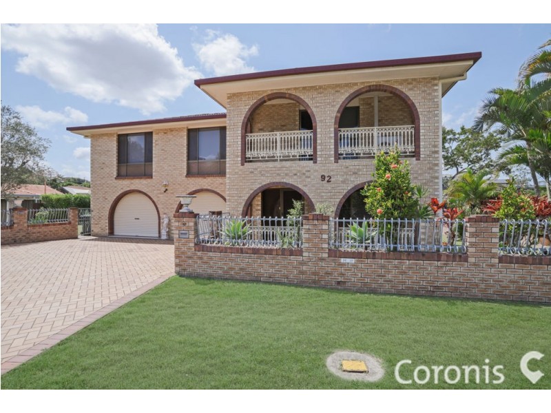 92 Banwell Cres, Carindale QLD 4152