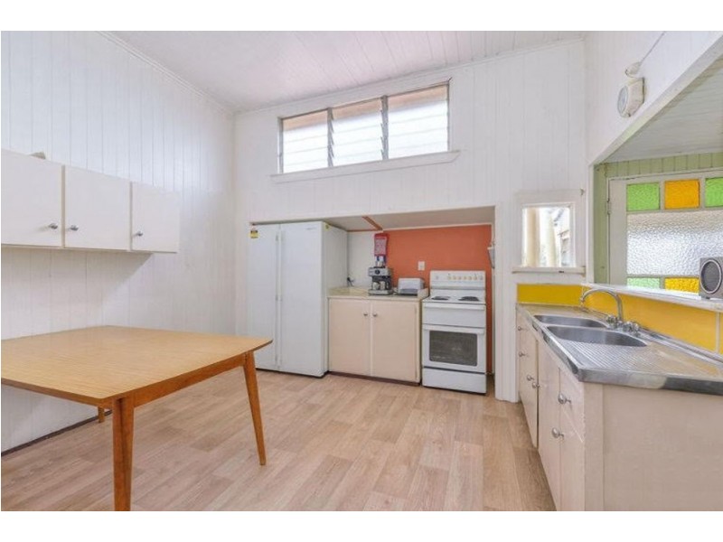 145 Mcilwraith Avenue, Norman Park QLD 4170