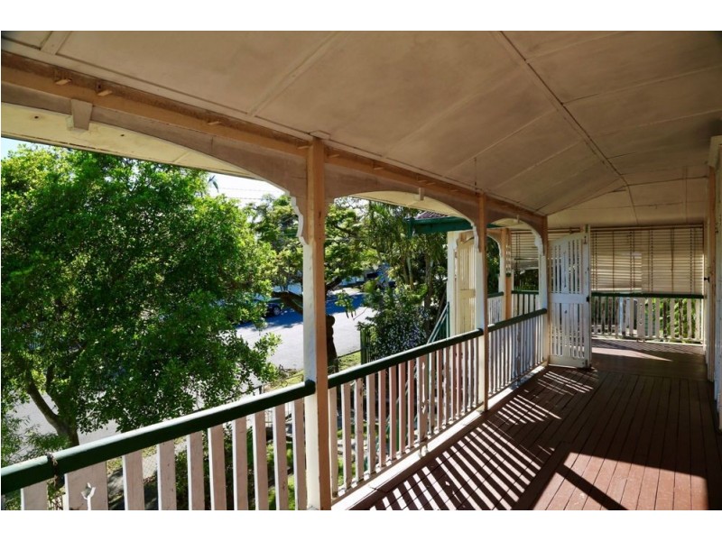 145 Mcilwraith Avenue, Norman Park QLD 4170