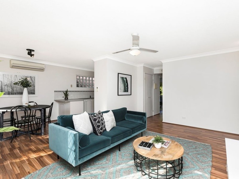 1/73 Pembroke Road, Coorparoo QLD 4151