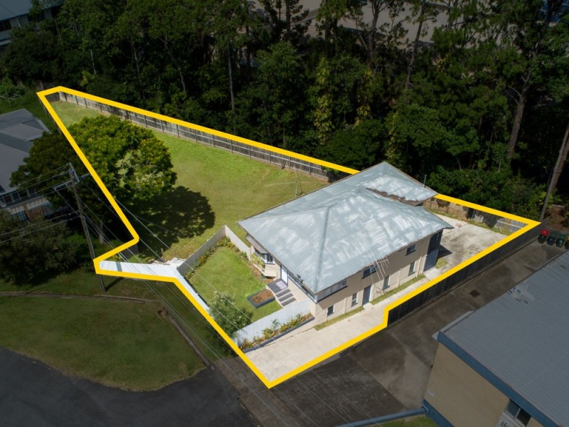 15 Daphne Street, Camp Hill QLD 4152