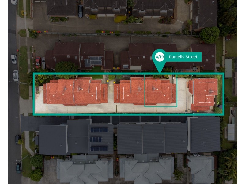 4/19 Daniells Street, Carina QLD 4152