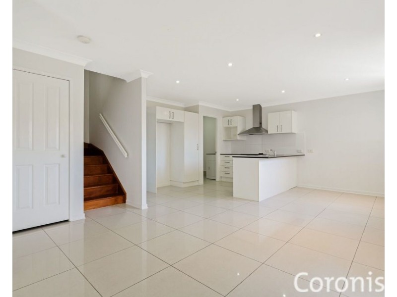 1/11 Rise Street, Holland Park QLD 4121