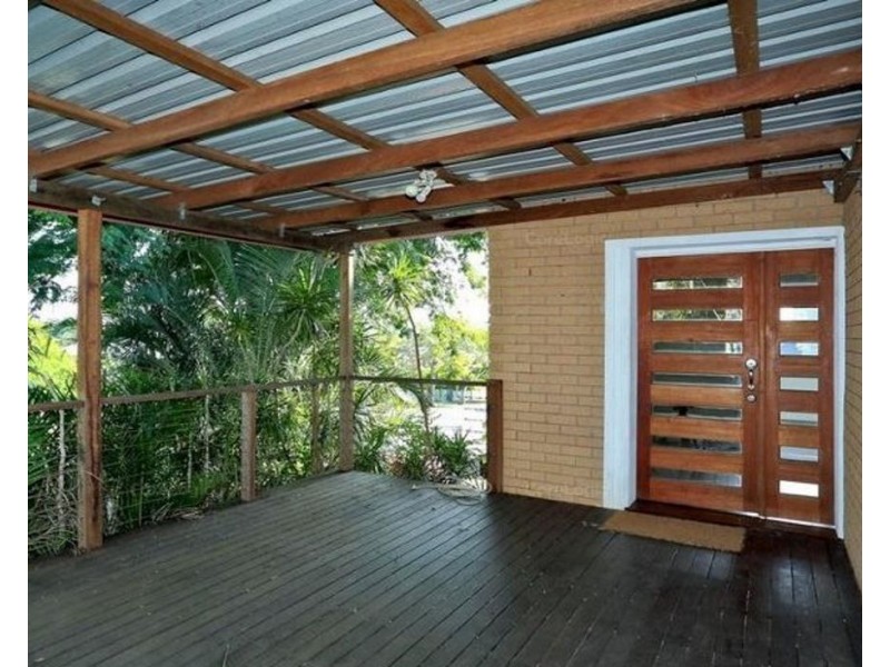 32 Weal Ave, Tarragindi QLD 4121