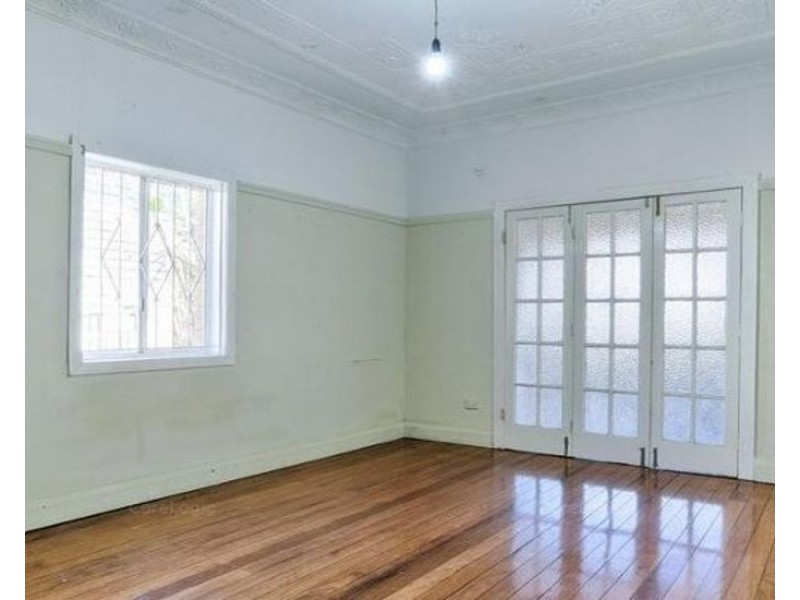 32 Weal Ave, Tarragindi QLD 4121