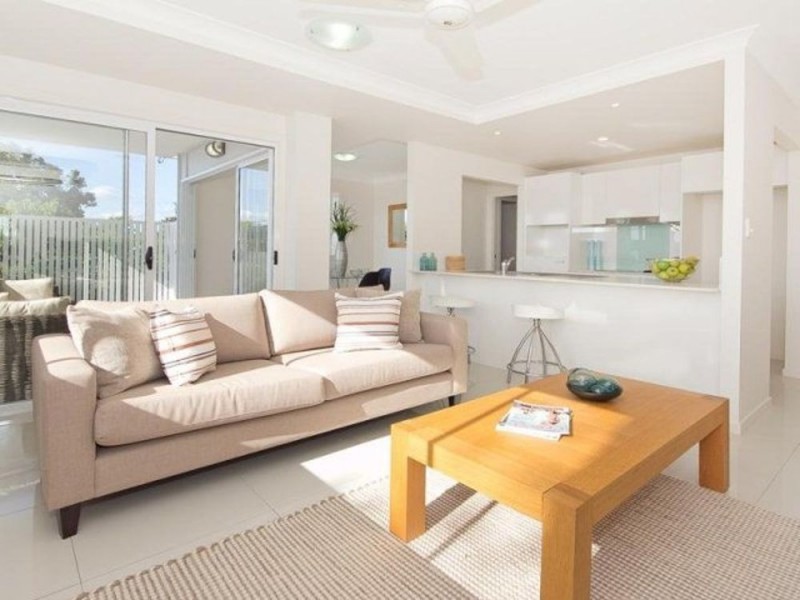 8/12 Lake Street, Yeronga QLD 4104