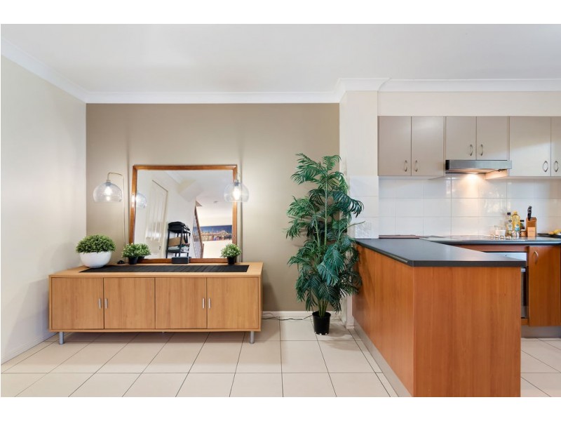 19/50 Johnston Street, Carina QLD 4152