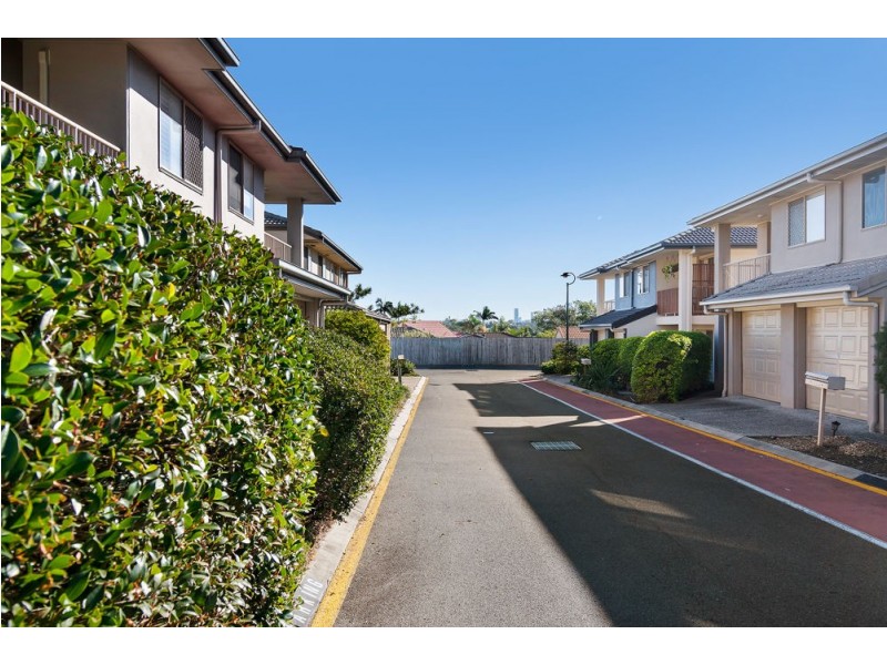 19/50 Johnston Street, Carina QLD 4152