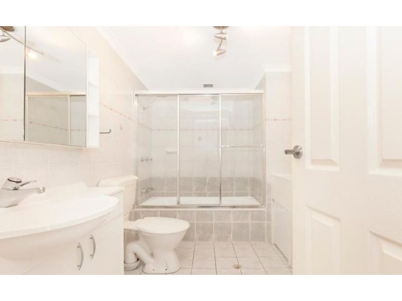 15/234 Shafsten Ave, Kangaroo Point QLD 4169