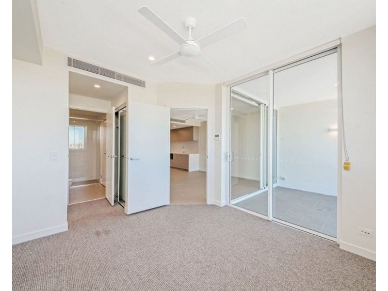 813/8 Donkin St, West End QLD 4101