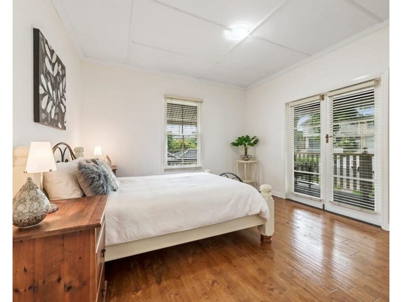 15 TARM ST, Wavell Heights QLD 4012