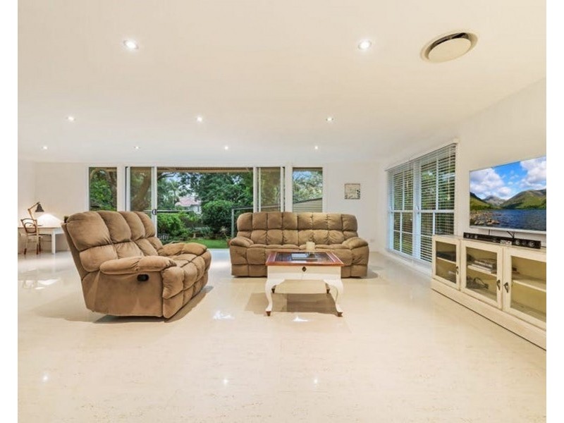 15 TARM ST, Wavell Heights QLD 4012