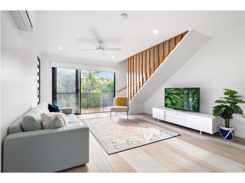 4/83 Pembroke Street, Carina QLD 4152