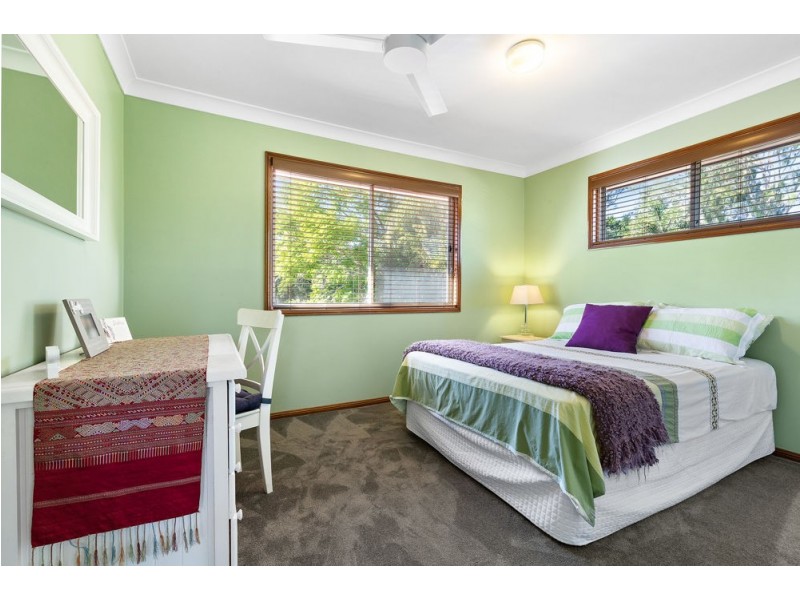 19 Kensington Place, Wishart QLD 4122