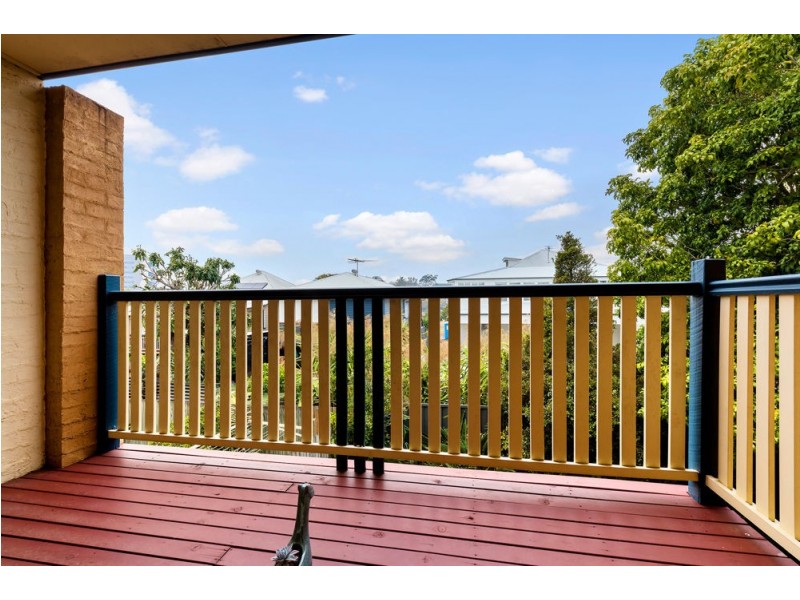 9/18-22 Baron Street, Greenslopes QLD 4120