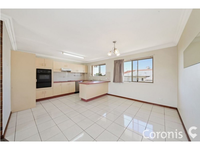 4/18 Vine Street, Greenslopes QLD 4120