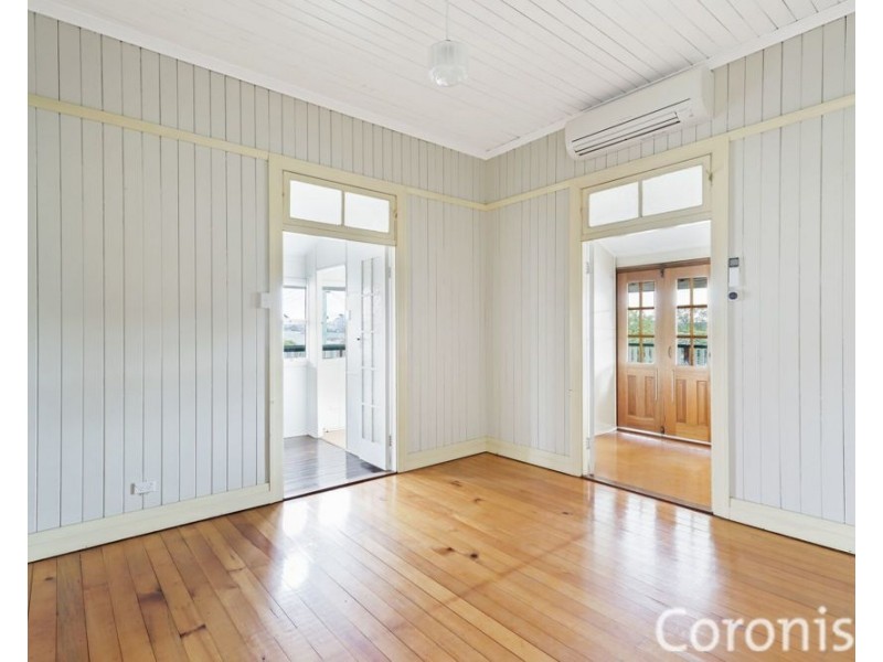 15 Bovelles Street, Camp Hill QLD 4152