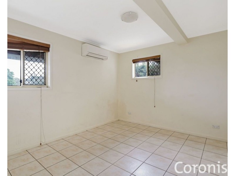 15 Bovelles Street, Camp Hill QLD 4152