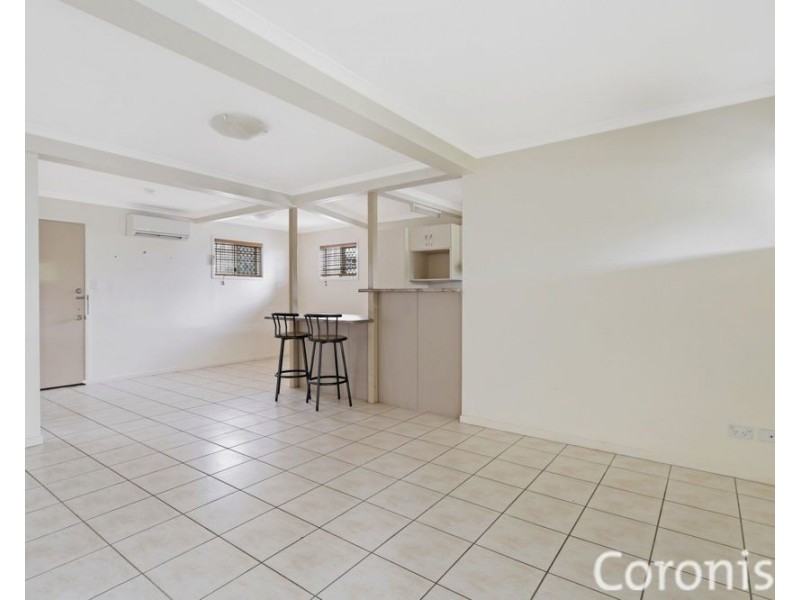 15 Bovelles Street, Camp Hill QLD 4152