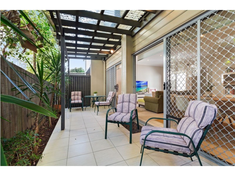 4/12 Ormuz Street, Carina Heights QLD 4152