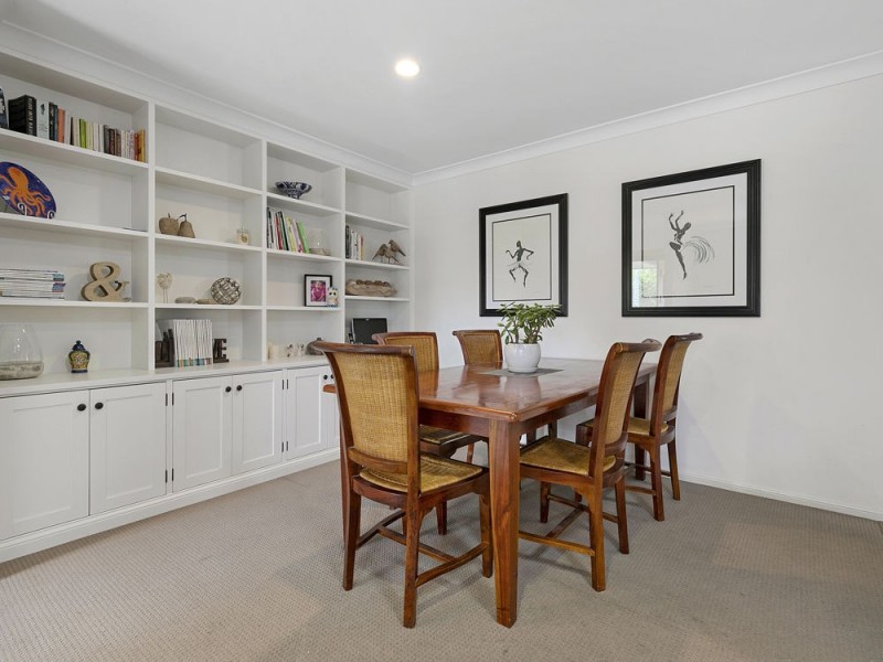 2 Sunnyvale Place, Belmont QLD 4153