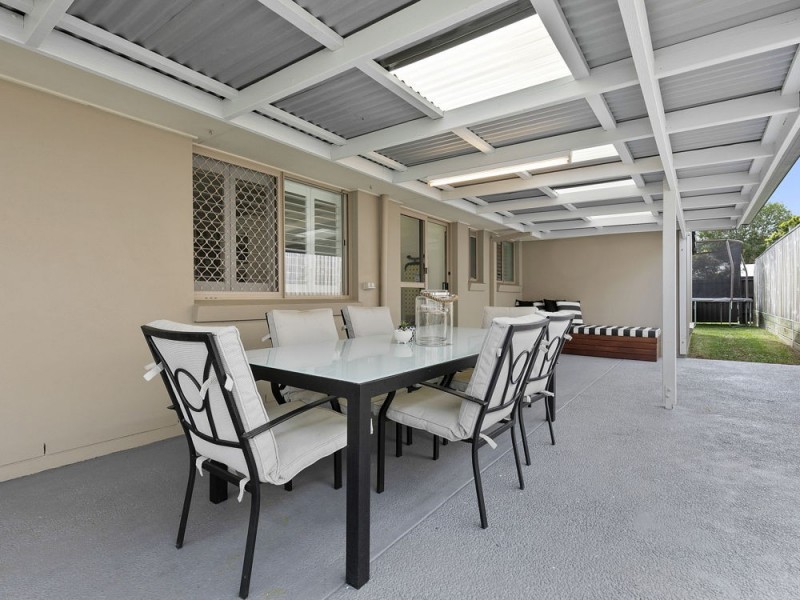 2 Sunnyvale Place, Belmont QLD 4153