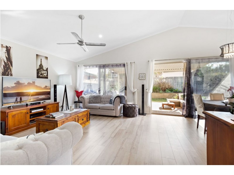 39 Regents Circuit, Forest Lake QLD 4078