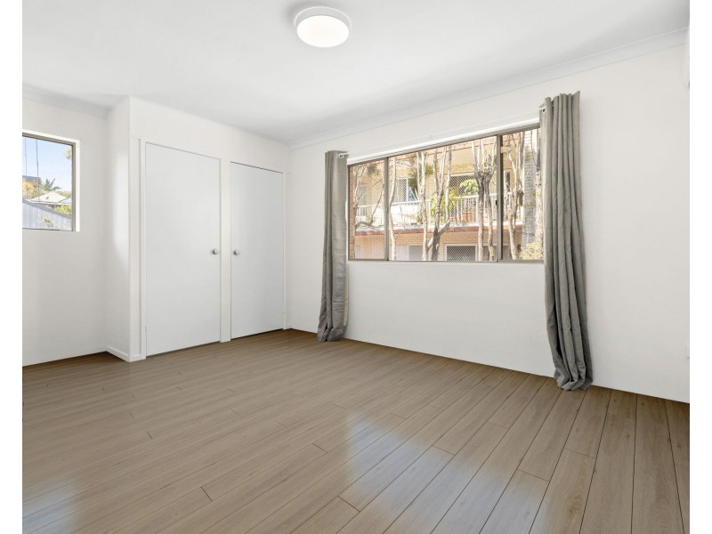 7/9 MAIN AVENUE, Coorparoo QLD 4151