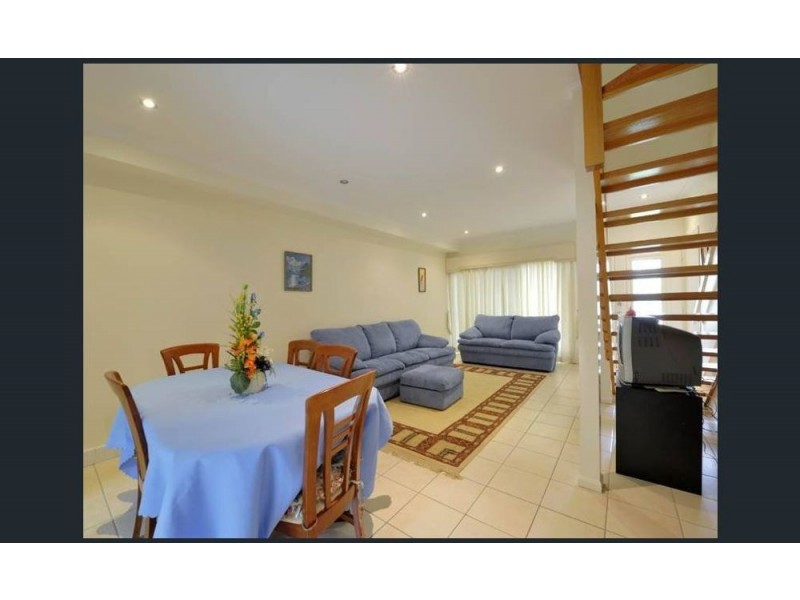 2/6 Elliott Street, Hawthorne QLD 4171