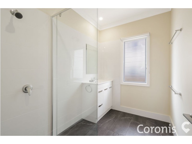20 Woodrow Drive, Coorparoo QLD 4151