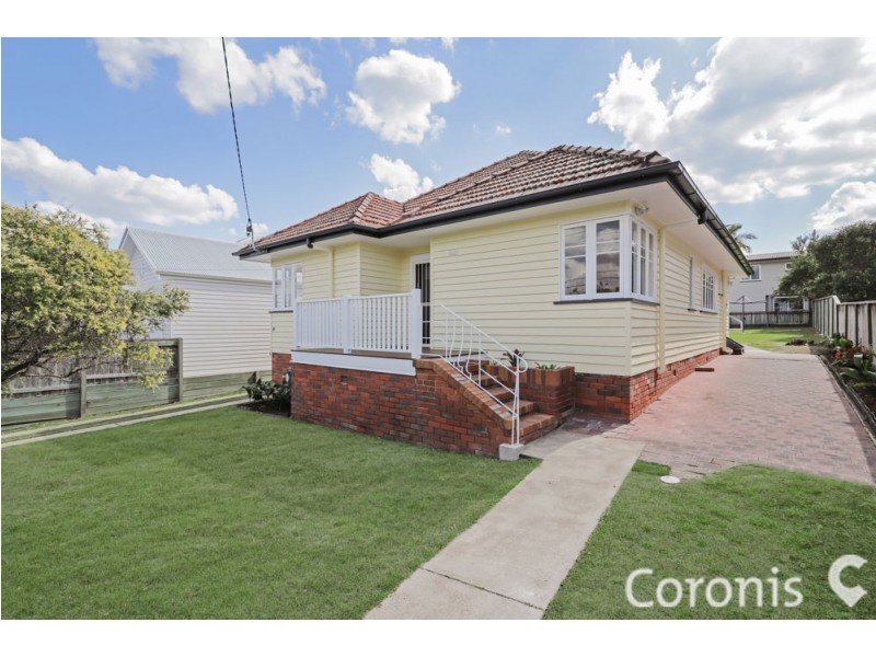 20 Woodrow Drive, Coorparoo QLD 4151