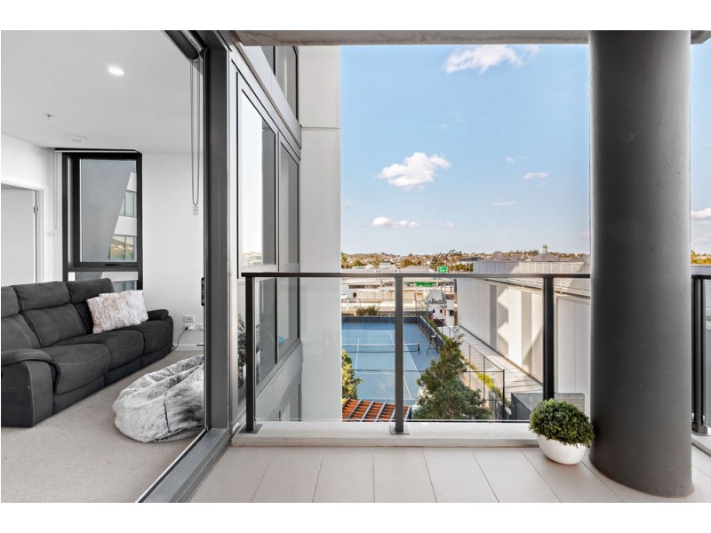 20706/300 Old Cleveland Road, Coorparoo QLD 4151