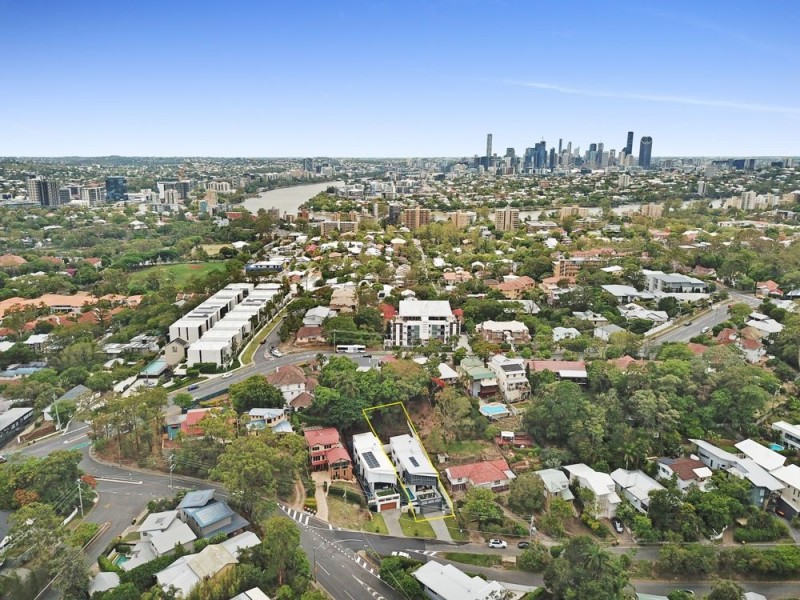 6A Orchard Terrace, St Lucia QLD 4067