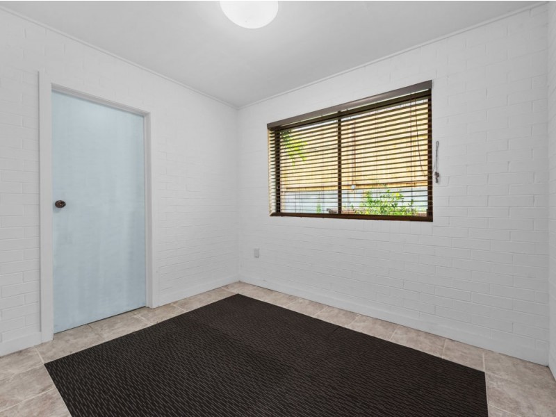 33 East Street, Camp Hill QLD 4152