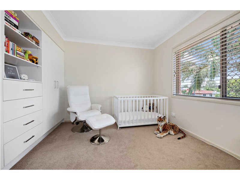 5 Barcelona Street, Wishart QLD 4122