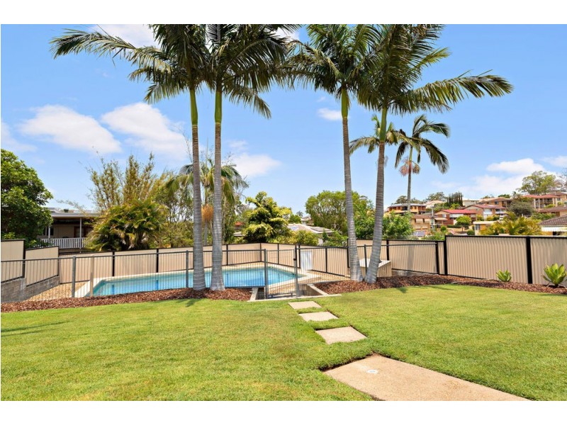 5 Barcelona Street, Wishart QLD 4122