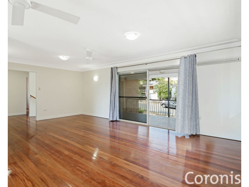 31 Pavo Street, Camp Hill QLD 4152