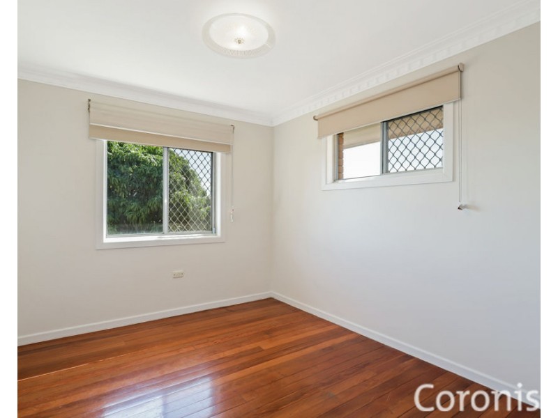 31 Pavo Street, Camp Hill QLD 4152