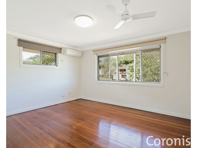 31 Pavo Street, Camp Hill QLD 4152