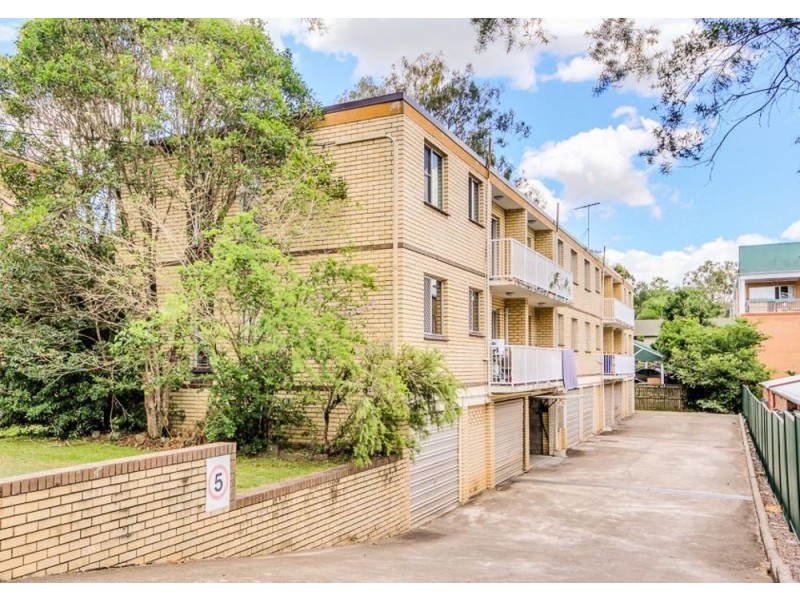 1/53 Alpha Street, Taringa QLD 4068