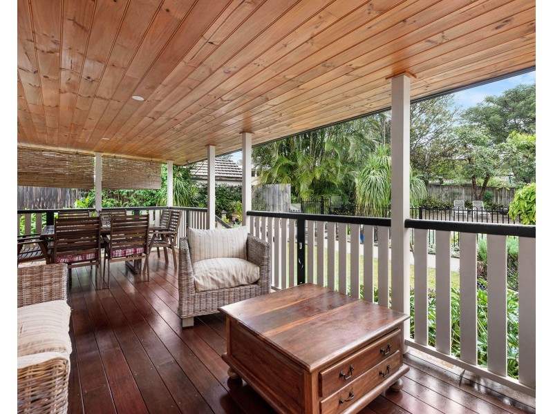 307 Chatsworth Road, Coorparoo QLD 4151