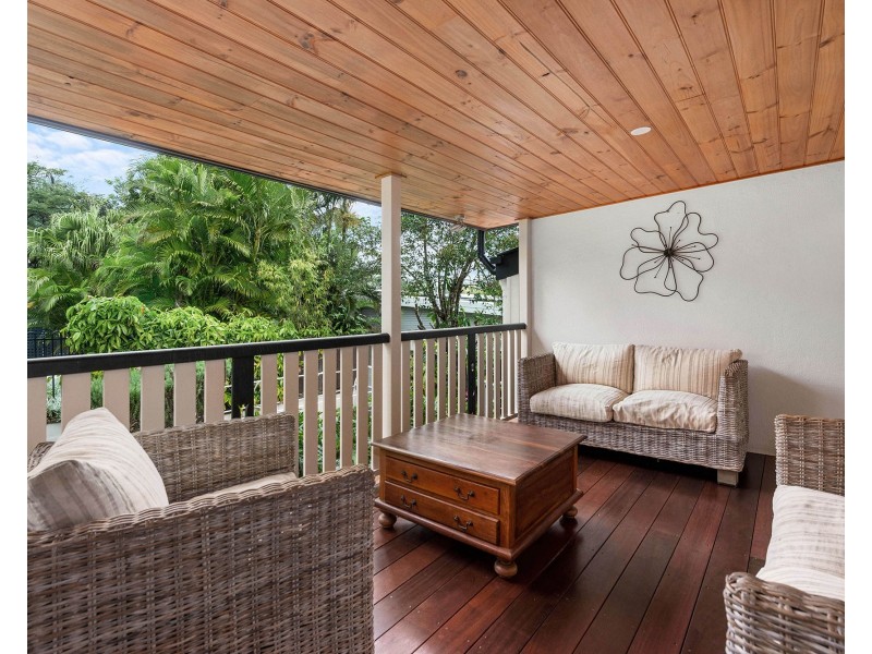 307 Chatsworth Road, Coorparoo QLD 4151