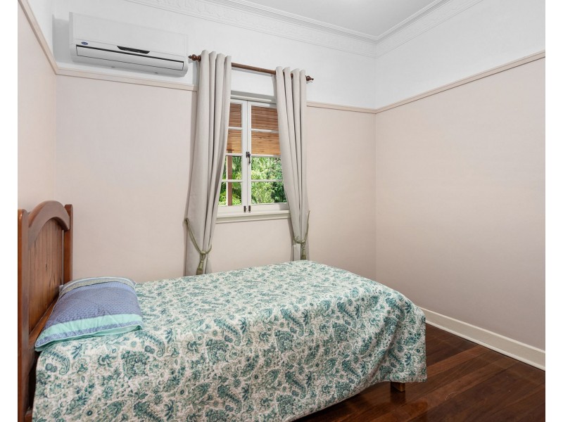 307 Chatsworth Road, Coorparoo QLD 4151