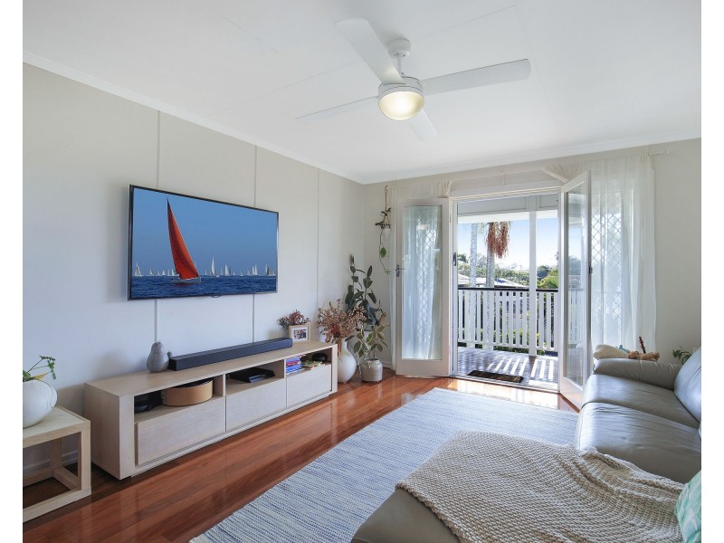 6 Selcroft Street, Manly West QLD 4179