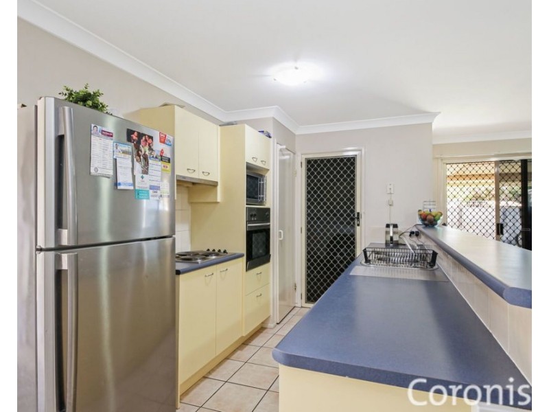 31 Macadamia Street, Wynnum West QLD 4178